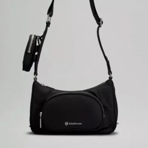🔥🔥🔥LULULEMON CROSSBODY WITH NANO POUCH—-BLACK NEW WITH TAGS!!!